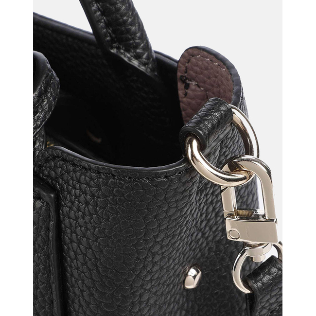 Product GUESS  BRENTON SML GIRLFRIEND SATCHEL ΤΣΑΝΤΑ ΓΥΝΑΙΚΕΙΟ (Διαστάσεις: 28 x 21 x 10εκ.) base image