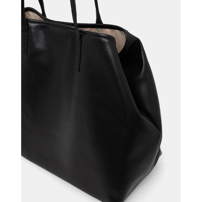 Product GUESS  VICTTORIA LARGE 2 IN 1 TOTE ΤΣΑΝΤΑ ΓΥΝΑΙΚΕΙΟ base image