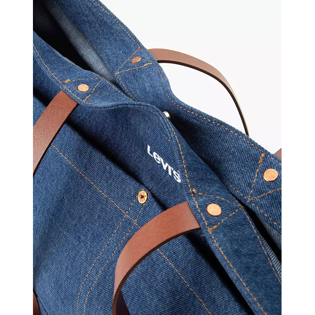 Product LEVIS WOMEN S HERITAGE TOTE ALL base image