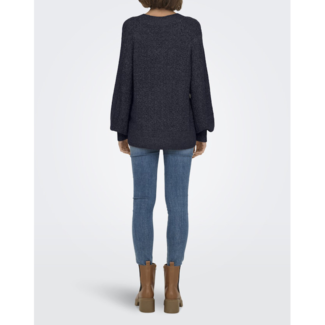 Product ONLY ONLLUCILLA LS GLITTER V-NECK KNT base image