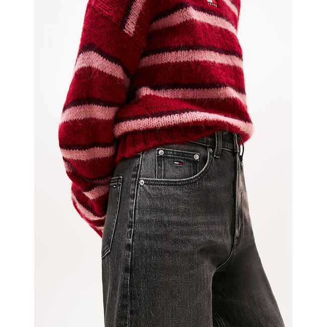 Product TOMMY JEANS MOM JEAN UH TPR BI0187 base image