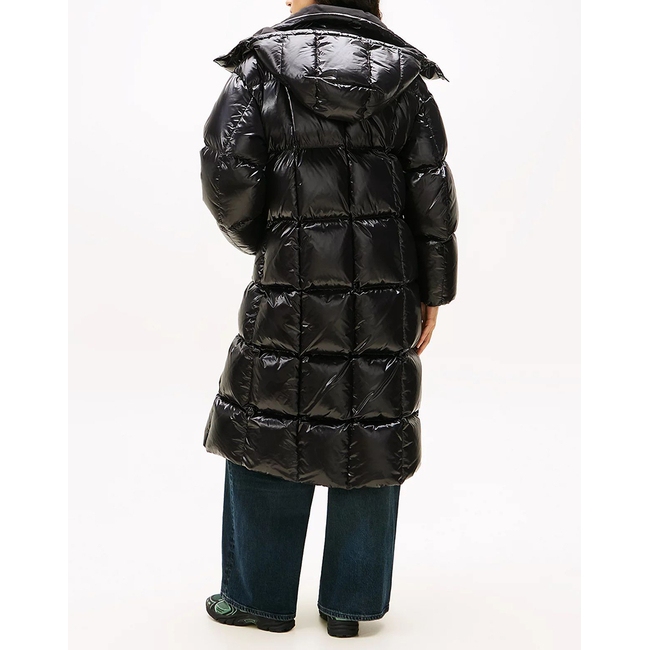 Product TOMMY JEANS TJW ALASKA GRID SHNY OVS DWN PFR base image