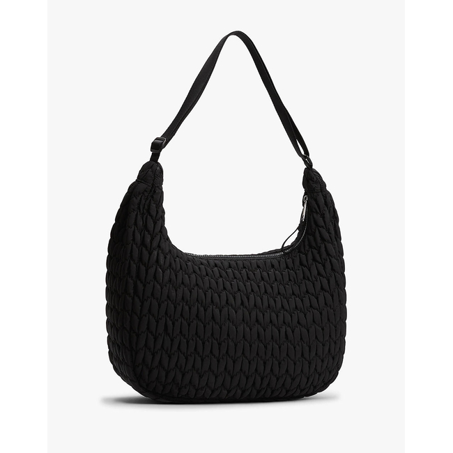 Product TOMMY JEANS TJW URBAN LARGE QUILTED X-BODY (Dimensions: 40 x 11.5 x 39cm.) base image