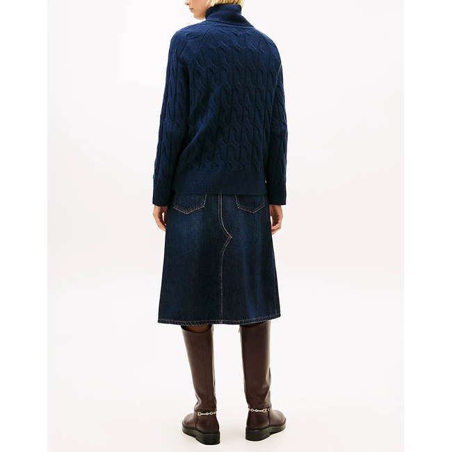 Product TOMMY HILFIGER SOFT WOOL CABLE ROLL-NK LS SWT base image
