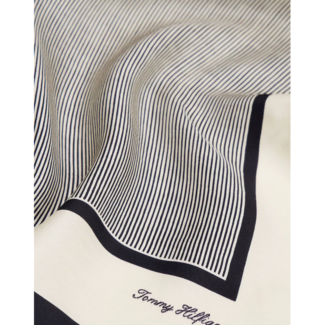 Product TOMMY HILFIGER TH ELEVATED FLAG SILK SQUARE base image