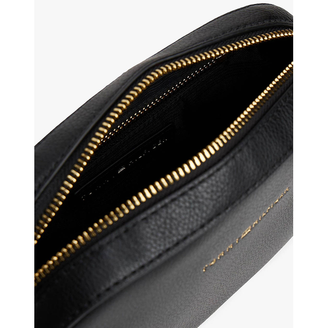 Product TOMMY HILFIGER TH LOGOTAPE CAMERA BAG (Dimensions: 19 x 13.5 x 5cm.) base image