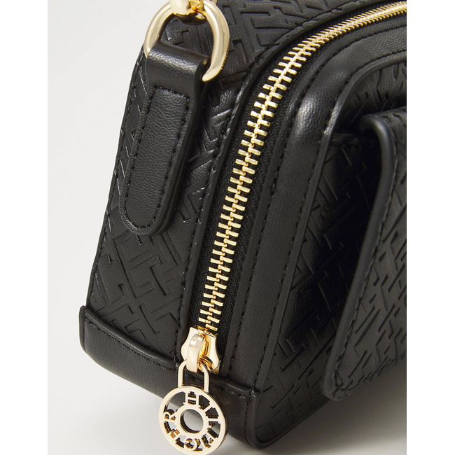 Product TOMMY HILFIGER TH ICON CAMERA BAG MONO base image