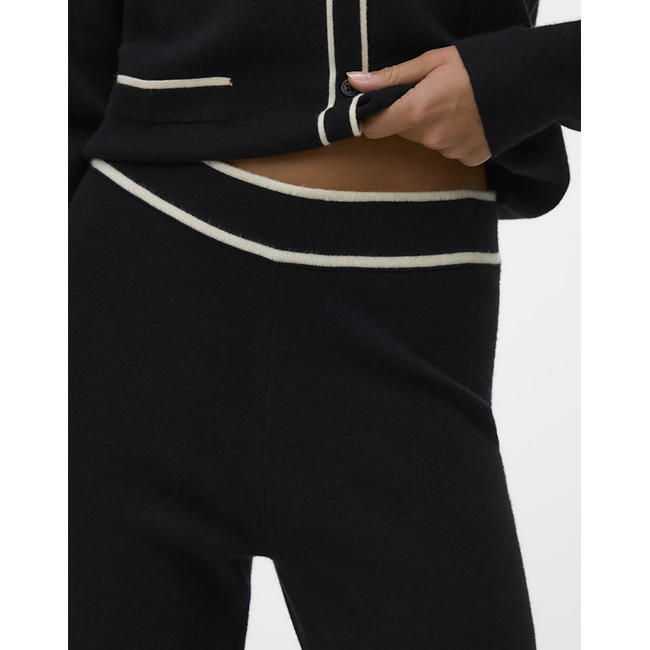 Product VERO MODA VMGOLD NW CONTRAST LOOSE PANT base image