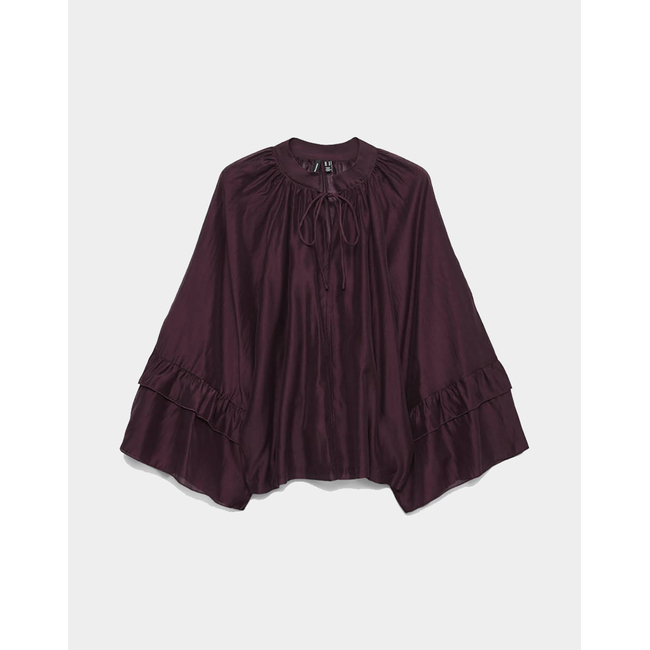 Product VERO MODA VMJENNA 7/8 FRILL TOP WVN GA base image