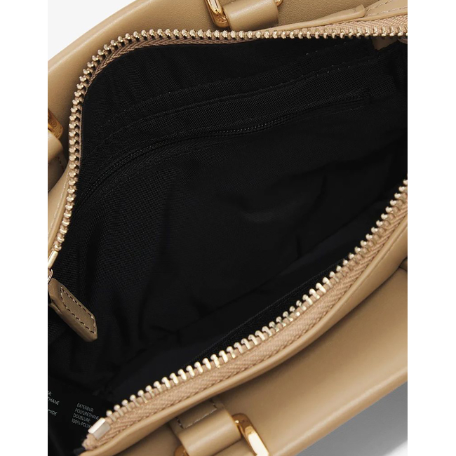 Product LACOSTE ΤΣΑΝΤΑ TOP HANDLE BAG base image