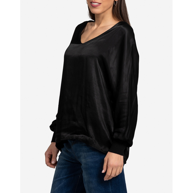 Product EFILIA SHIRT base image