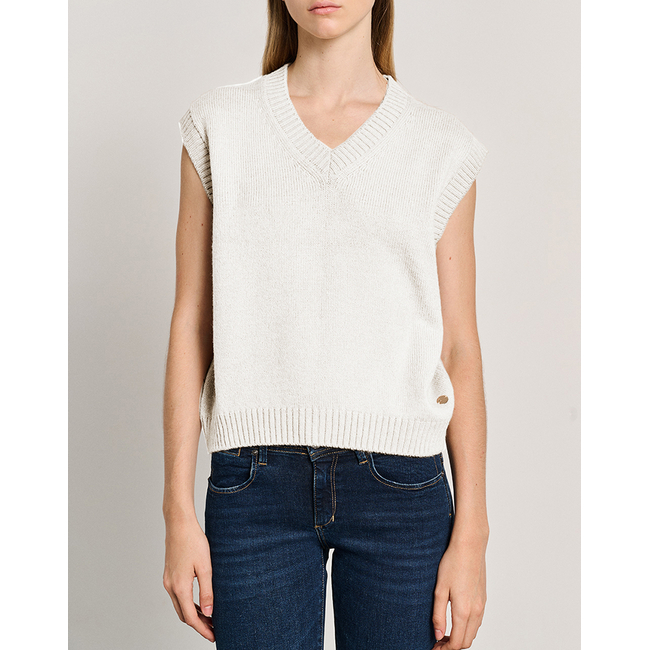 Product STAFF Yara Sleeveless Knit 82%Acry-10%Nyl-8%Elite base image