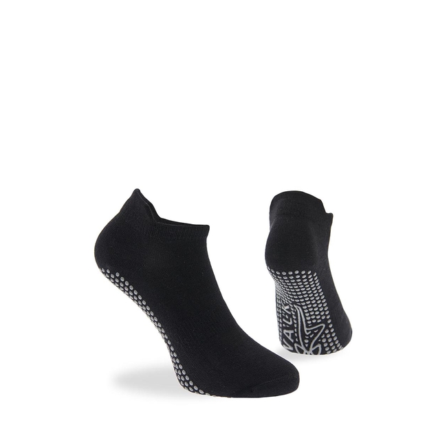 Product WALK WOMEN'S YOGA SOCKS WITH ANTI-SLIP SOLE base image