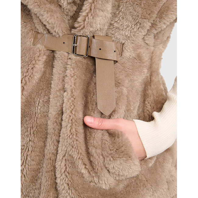 Product MOLLY BRACKEN LADIES WOVEN SLEEVELESS JACKET base image