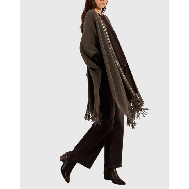 Product MOLLY BRACKEN LADIES KNITTED PONCHO base image