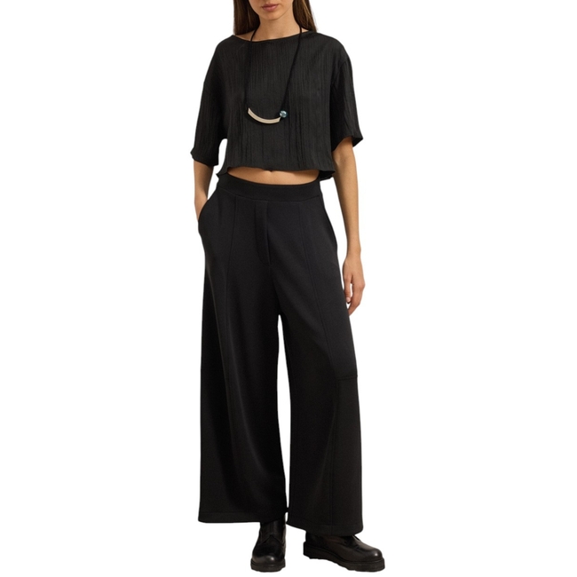 Product NAMASTE 'CHICAD PANTS' base image