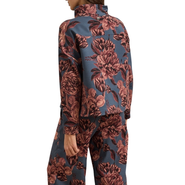 Product NAMASTE ΜΠΛΟΥΖΑ base image