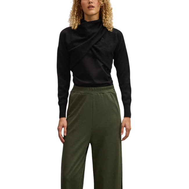 Product NAMASTE ΜΠΛΟΥΖΑ base image