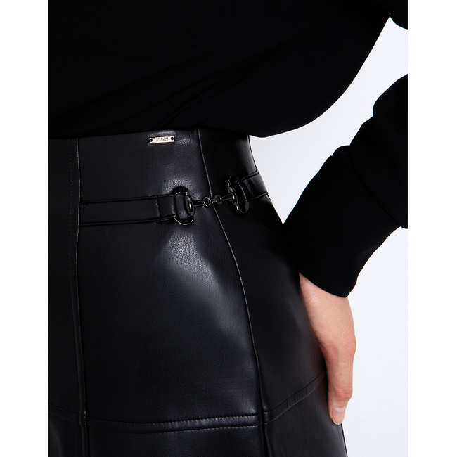 Product TOI&MOI SKIRT base image