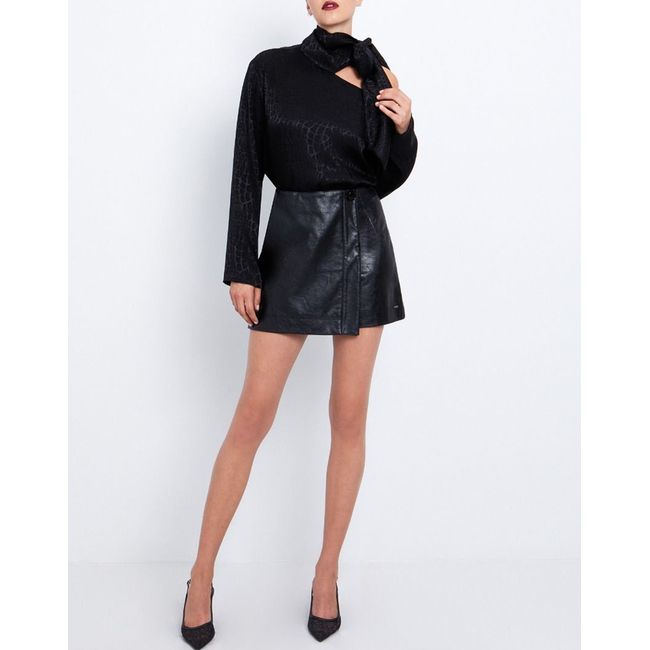 Product TOI&MOI TOP base image