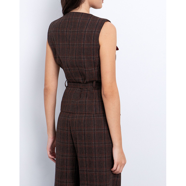 Product TOI&MOI VEST base image