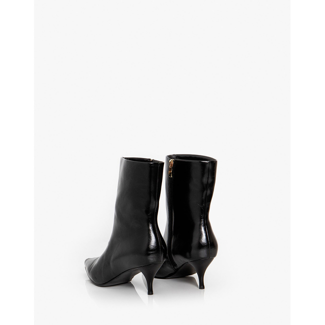 Product TOI&MOI BOOTS base image