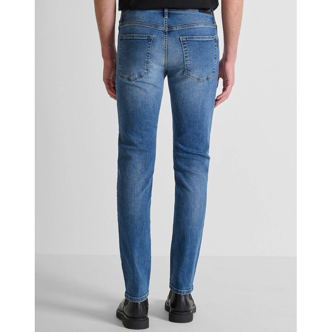Product ANTONY MORATO MMDT00241FA7505111W01906 MIN OF 12 JEANS OZZY TAPERED FIT IN ICONIC BASIC BLUE DENIM ΠΑΝΤΕΛΟΝΙ ΑΝΔΡΙΚΟ base image