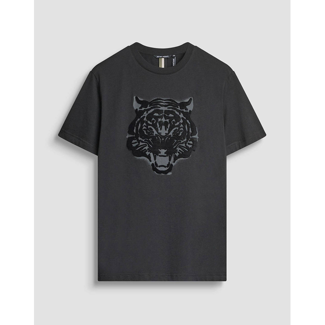 Product ANTONY MORATO MMKS02561FA100240 MIN OF 6 T-SHIRT REGULAR FIT IN JERSEY COTTON FABRIC WITH MATT PLASTIC AND EMBROIDERED TIGER ΜΠΛΟΥΖΑ ΑΝΔΡΙΚΟ base image
