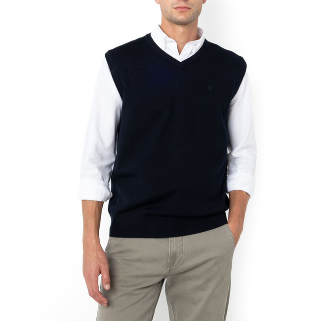 Product THE BOSTONIANS KNITTED MERINO SLEEVELESS REGULAR FIT base image