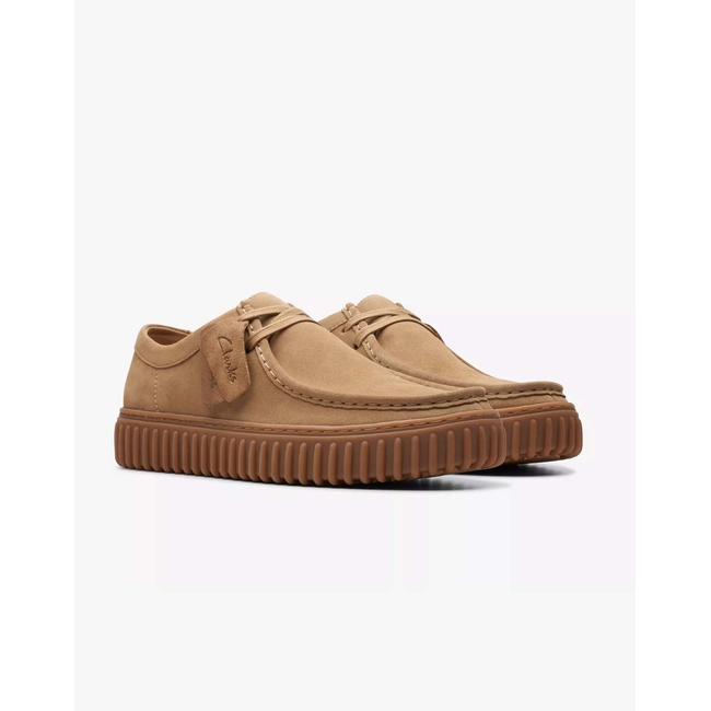 Product CLARKS Torhill Lo base image