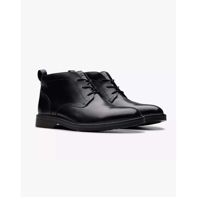 Product CLARKS Aldwin Chukka base image