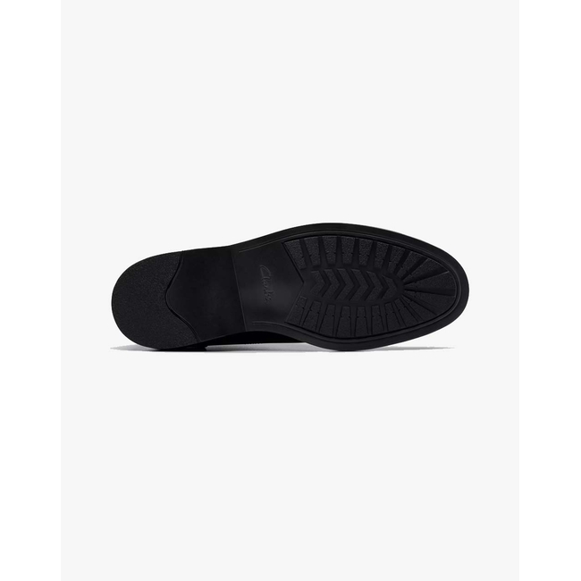 Product CLARKS Aldwin Chukka base image