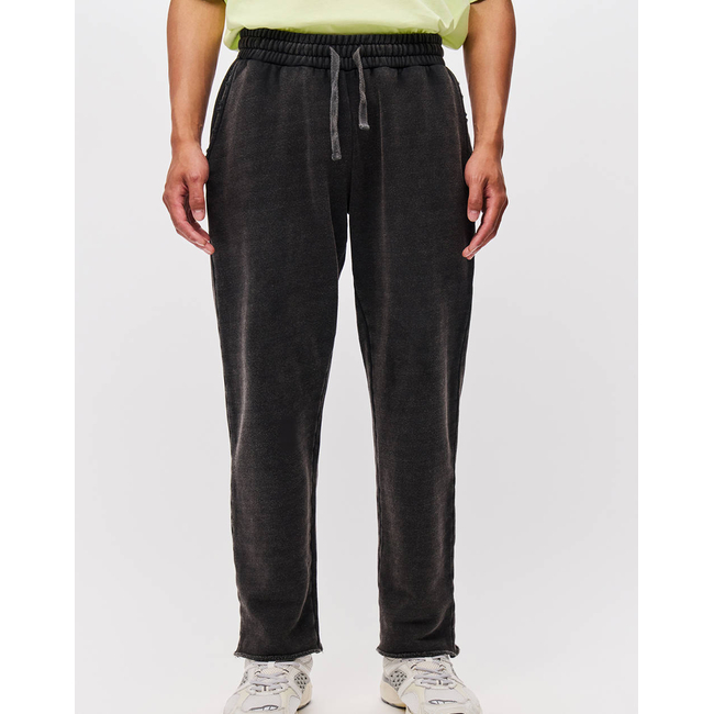 Product DIRTY LAUNDRY SWEATPANTS WITH DESTROYS base image