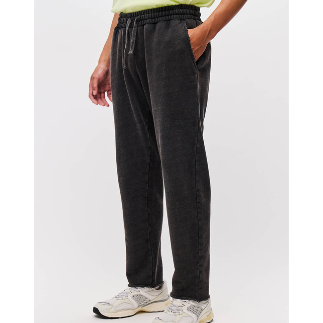 Product DIRTY LAUNDRY SWEATPANTS WITH DESTROYS base image