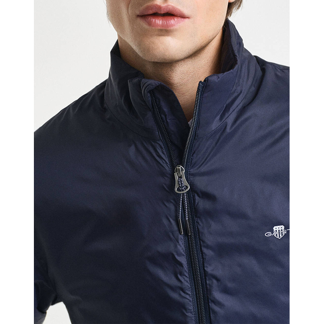Product GANT ΜΠΟΥΦΑΝ LIGHT INSULATED JACKET base image