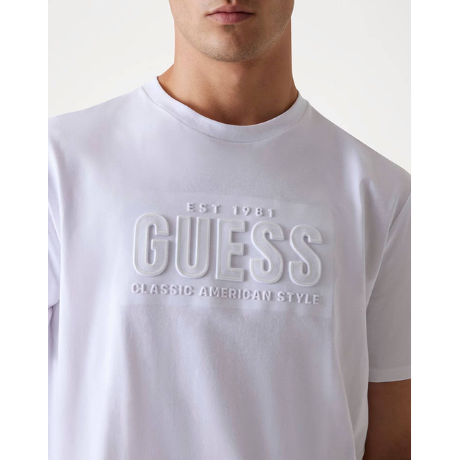 Product GUESS SS BSC GUESS EMBOSSED LOGO TEE MEN'S T-SHIRT base image