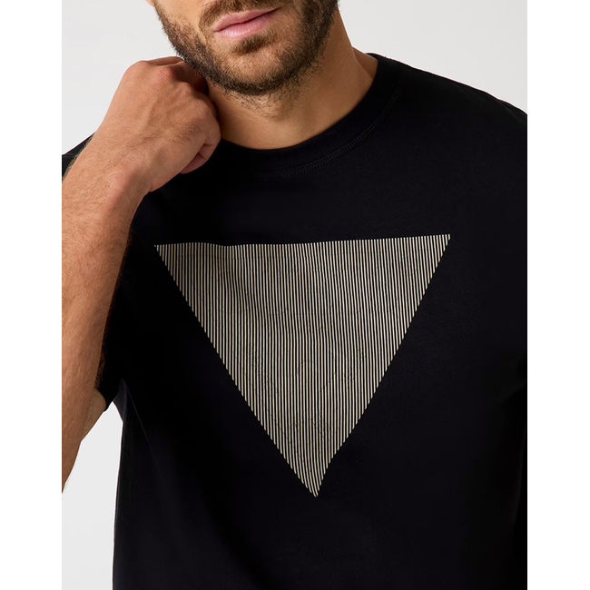 Product GUESS CN SS TRIANGLE LOGO TEE ΜΠΛΟΥΖΑ ΑΝΔΡΙΚΟ base image