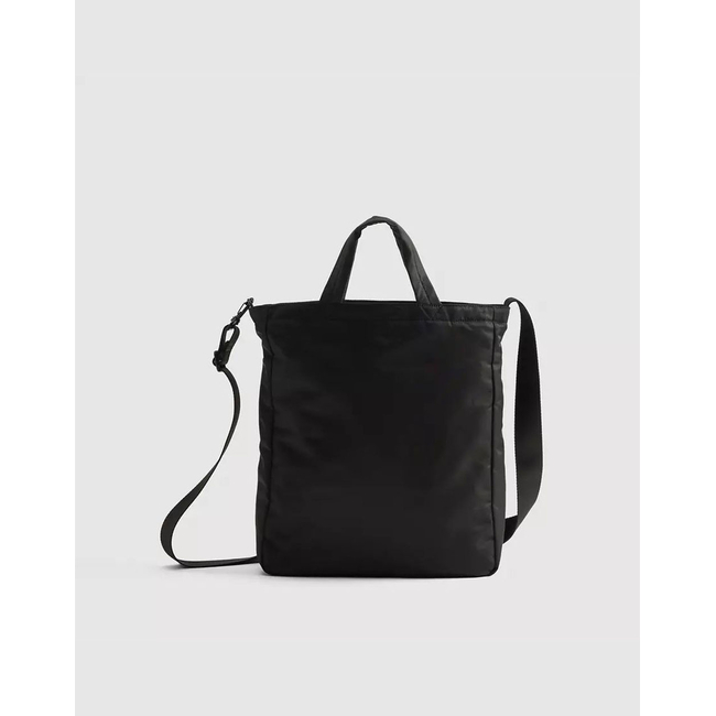 Product LEVIS MISSION BAY TOTE base image