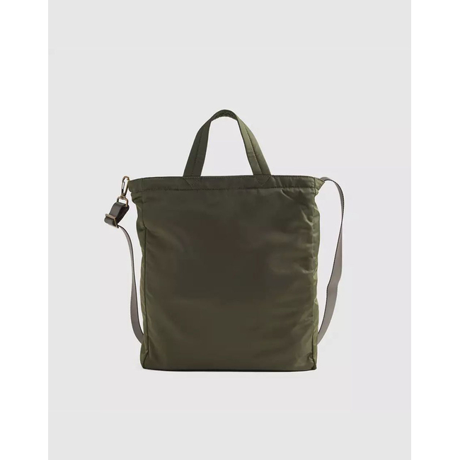 Product LEVIS MISSION BAY TOTE base image