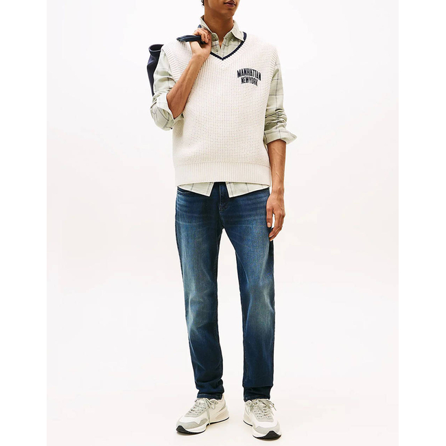 Product TOMMY JEANS SCANTON SLIM AI1264 base image