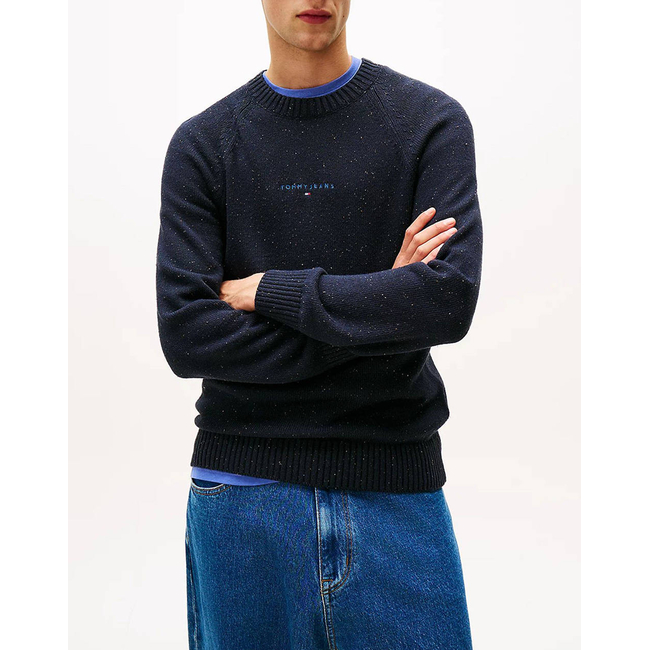 Product TOMMY JEANS TJM SLIM LINEAR RAGLAN SWEATER base image