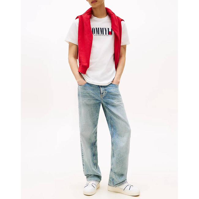 Product TOMMY JEANS TJM REG TOMMY DNA FLAG TEE EXT base image