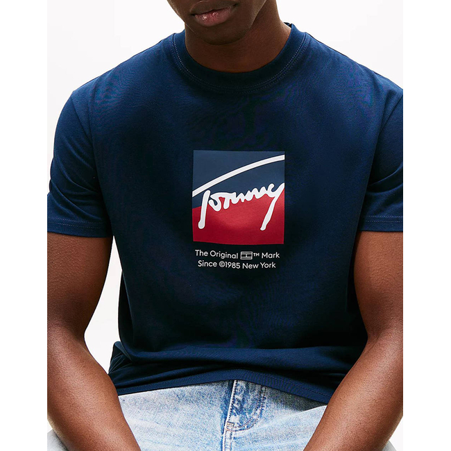 Product TOMMY JEANS TJM REG RWB DNA TEE base image