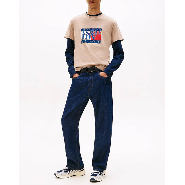 Product TOMMY JEANS TJM SLIM RWB FLAG TEE EXT base image