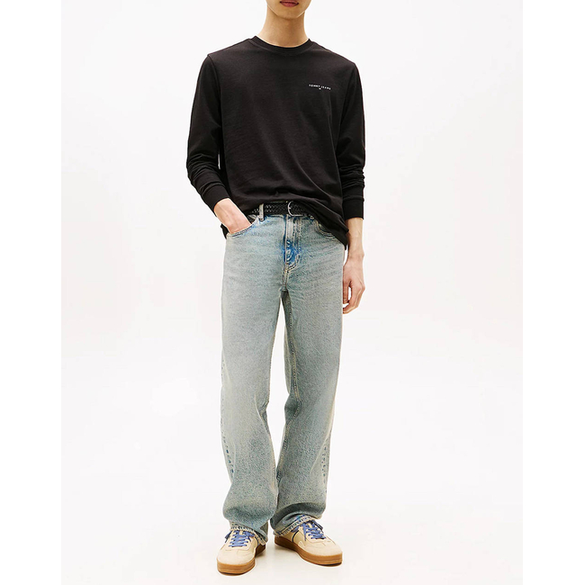 Product TOMMY JEANS TJM SLIM CHEST LINEAR LS TEE EXT base image