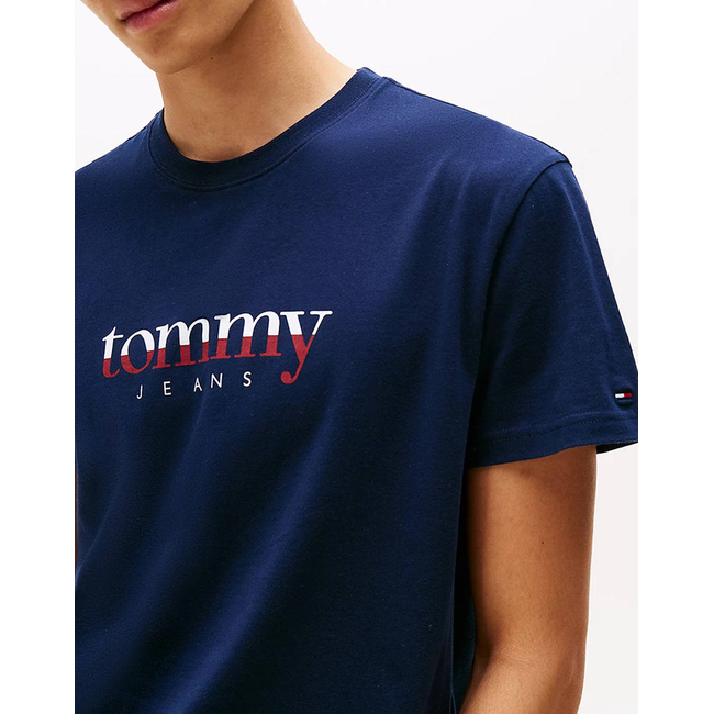 Product TOMMY JEANS TJM REG DNA TEE EXT base image