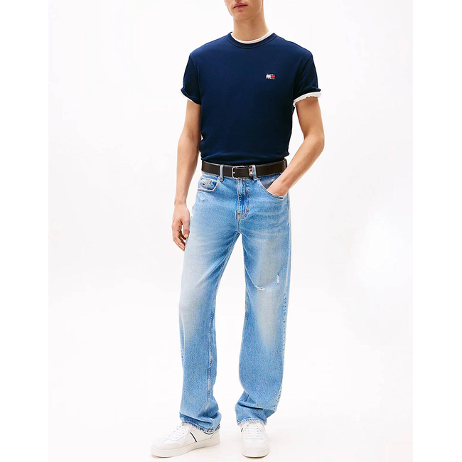 Product TOMMY JEANS TJM REG BADGE TEE EXT base image
