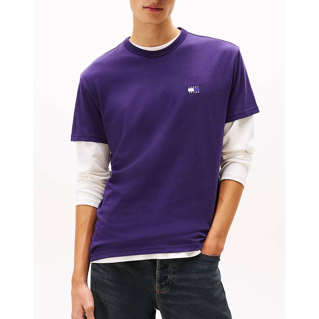 Product TOMMY JEANS TJM REG BADGE TEE EXT base image