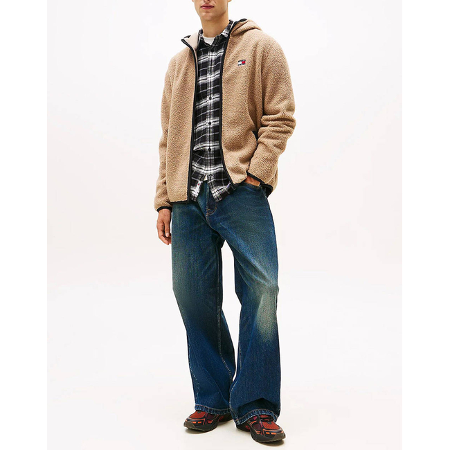 Product TOMMY JEANS TJM REG BADGE TEDDY ZIP TRU EXT base image