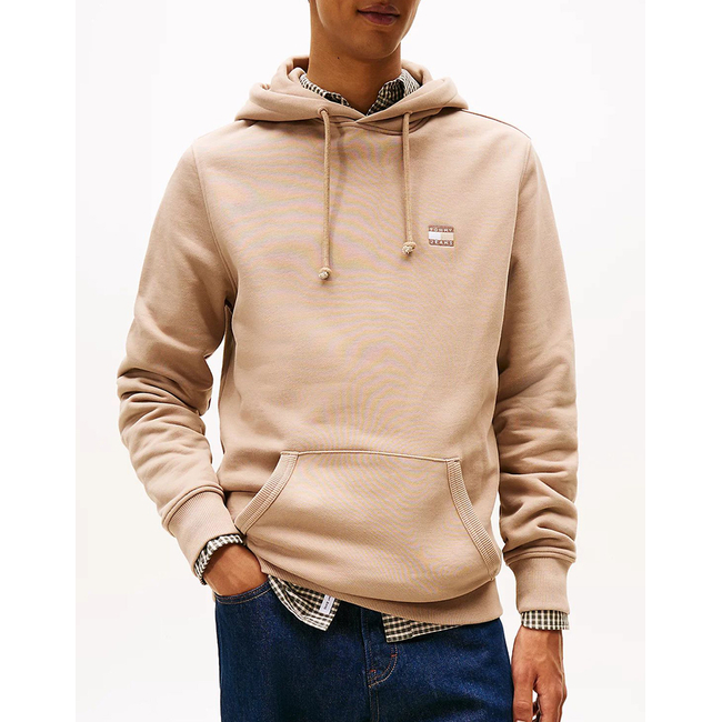 Product TOMMY JEANS TJM REG BADGE HOODIE EXT base image